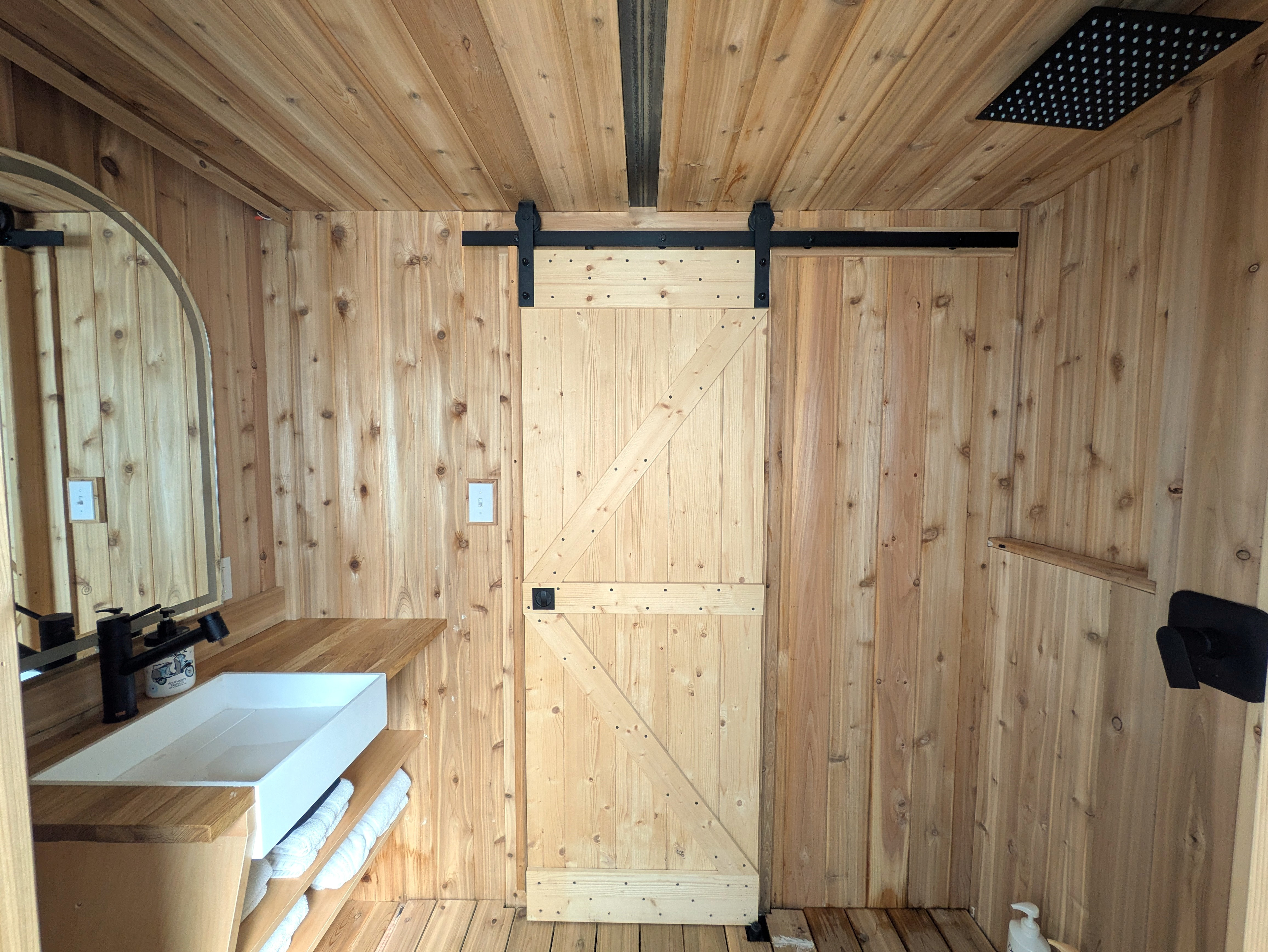 New Cozy Tiny House Retreat On Farm