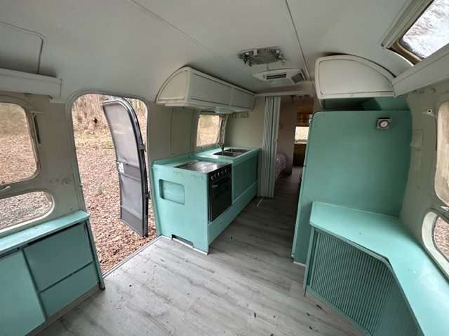 Airstreams At The Ararat Manor Farm
