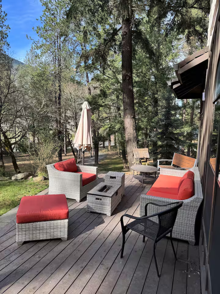 Rogue River RV Retreat