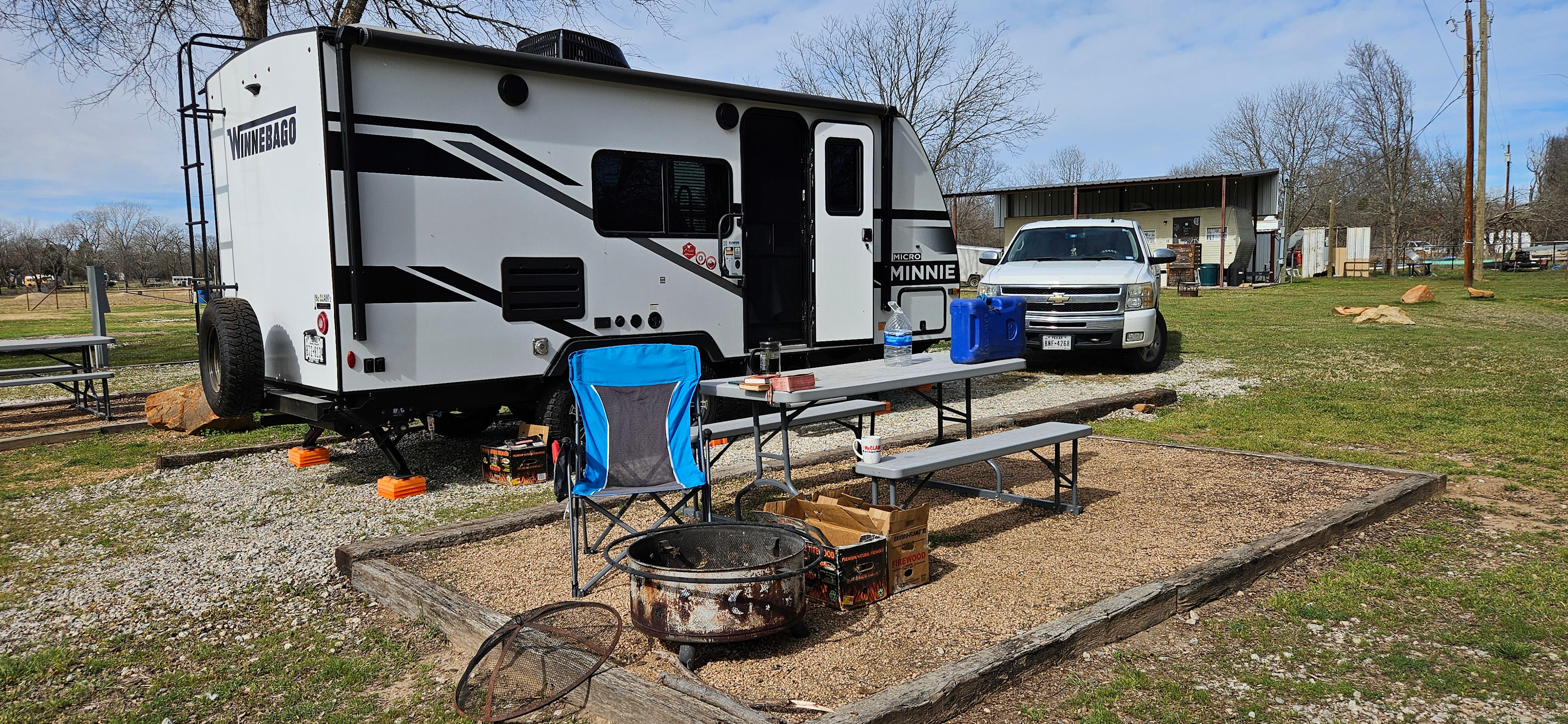Creekside Brazos Rock Camp & Kayak