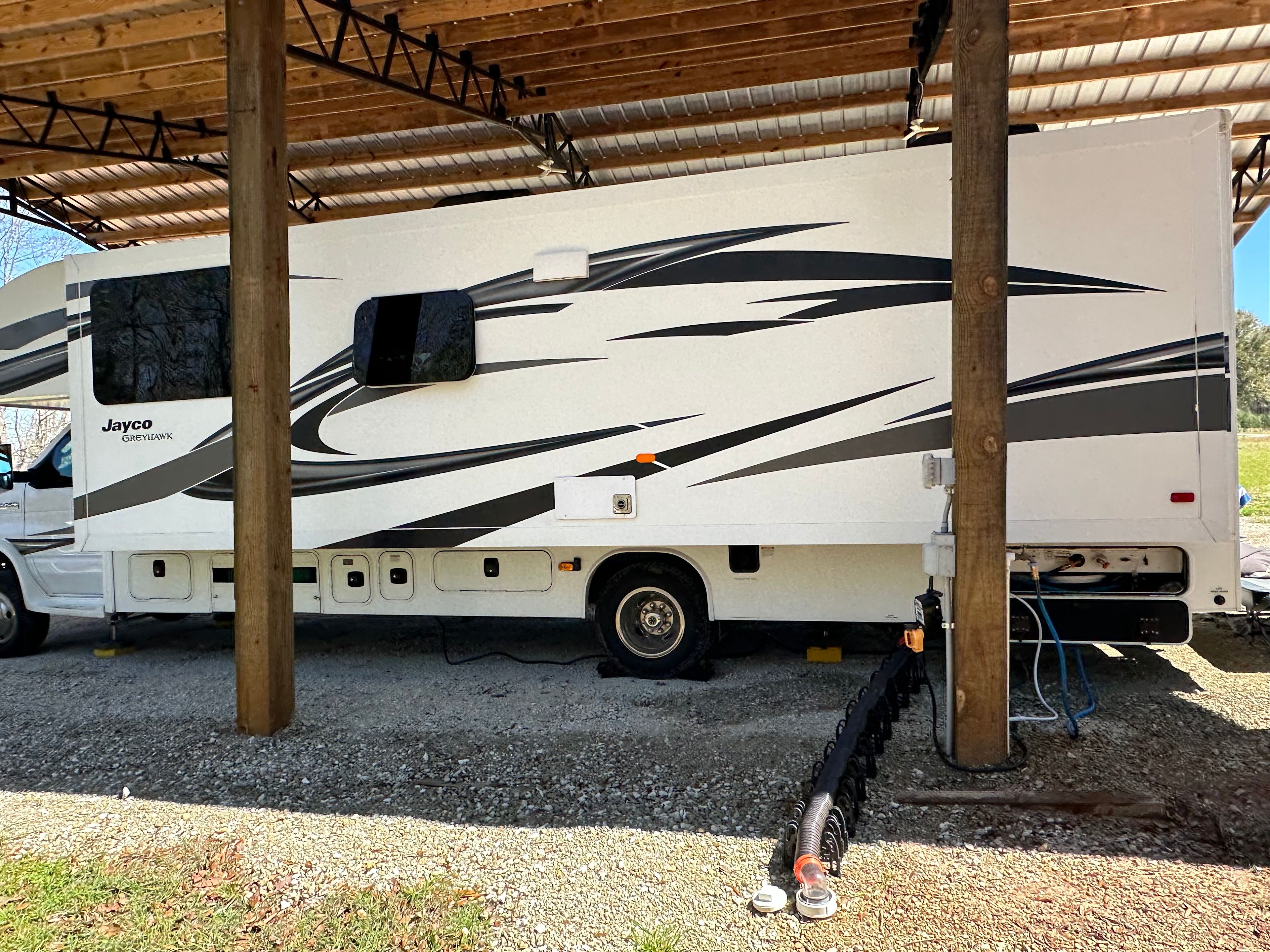 Twin Pines Lakeside RV