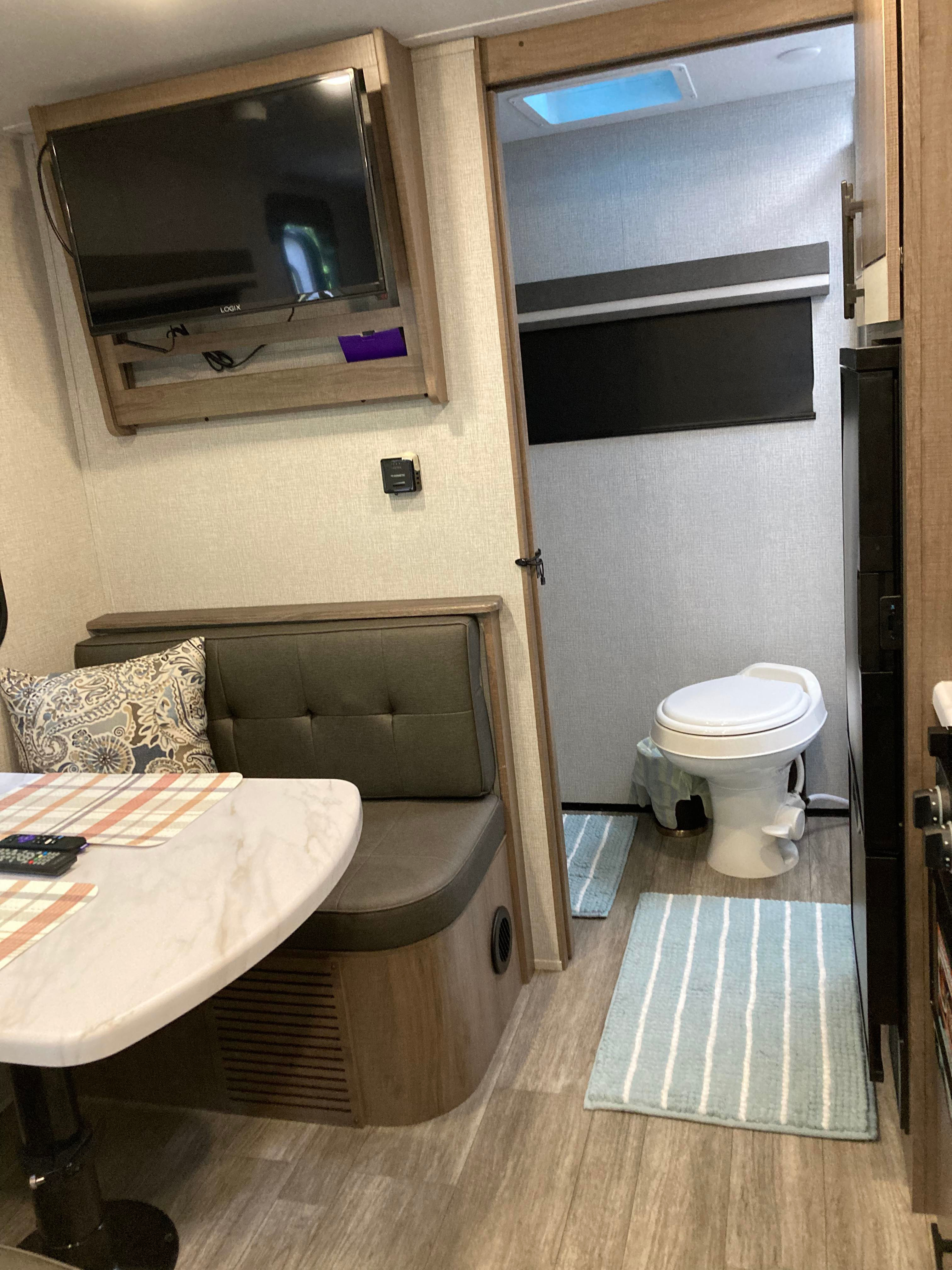 Camp Luna Campers Near AngryOrchard