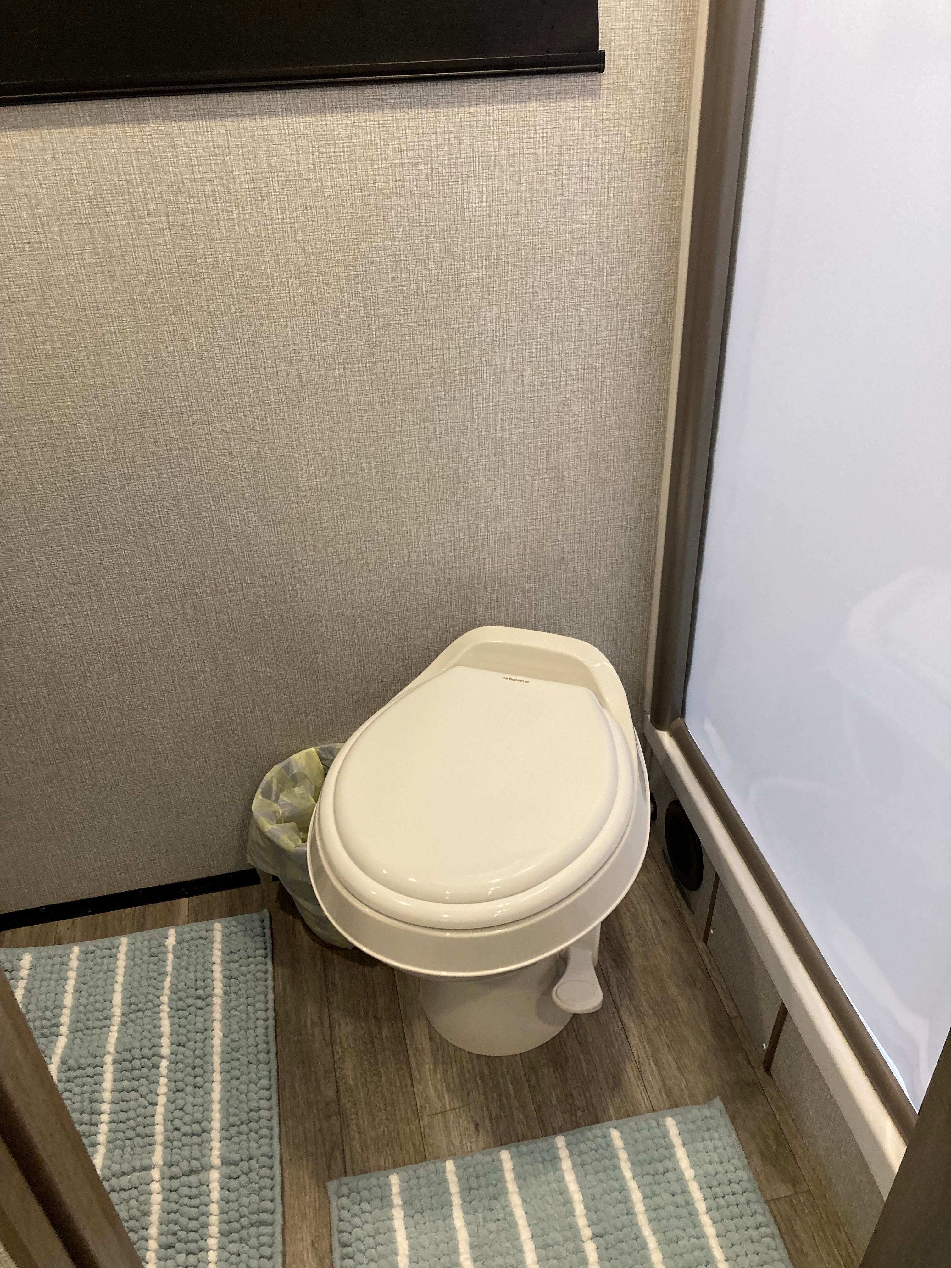 Camp Luna Campers Near AngryOrchard