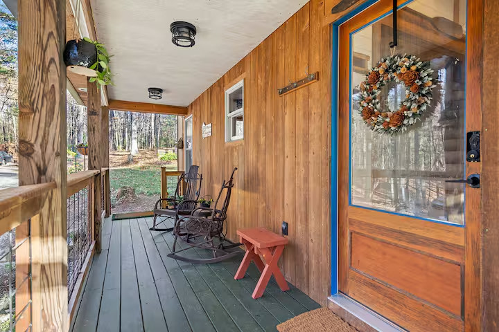 Blue Ridge Beech Cabin