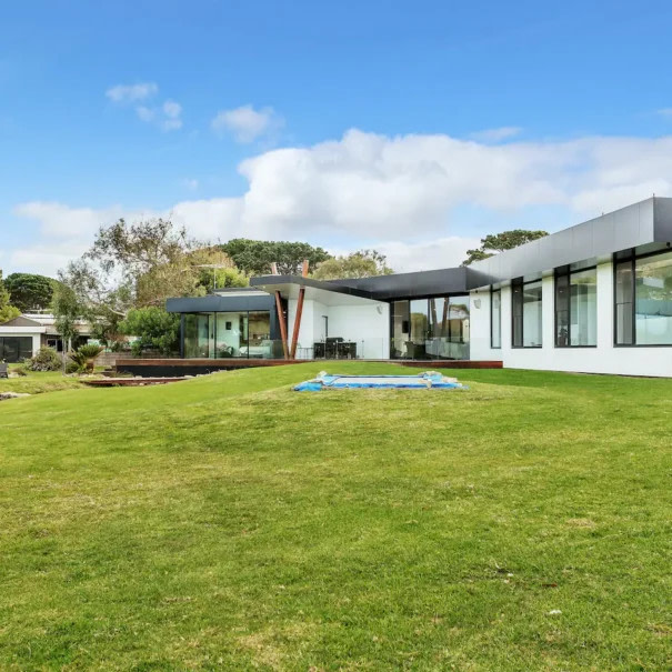 Lakehouse Estate