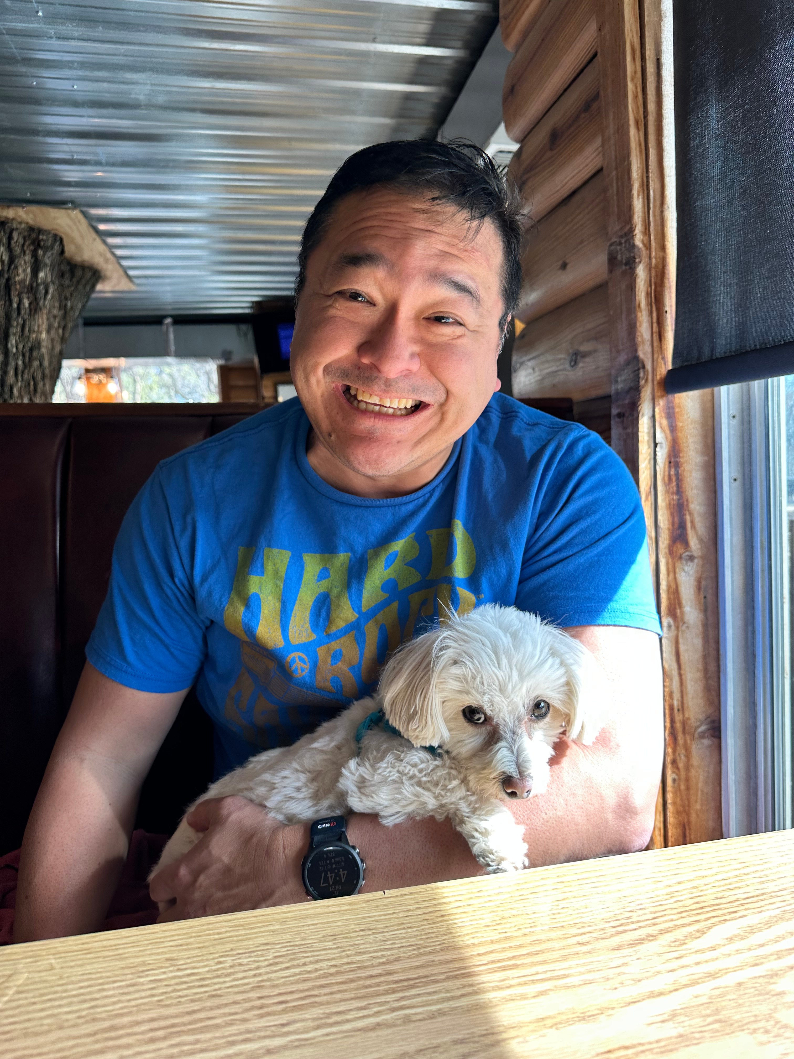 Eating breakfast at Healthy Hippy. Puppy friendly!