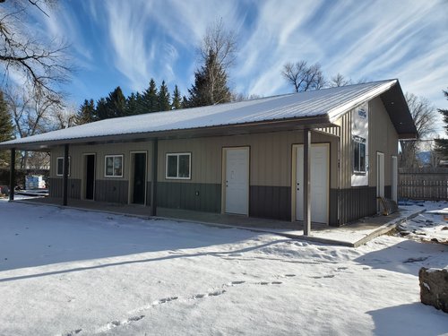 Foothills Motel and Campground