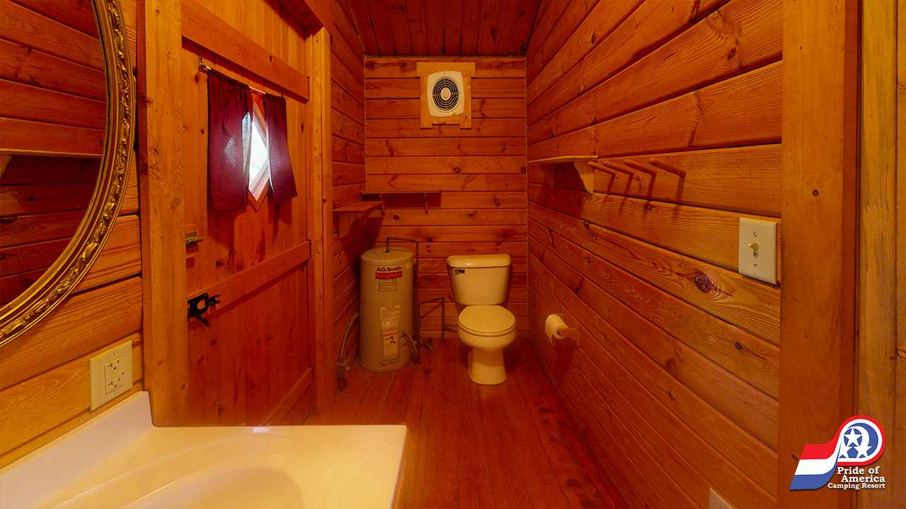 1 Room Cabin W/Bathroom