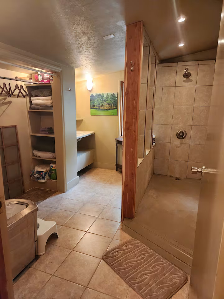 Creekdance, A Rustic Retreat