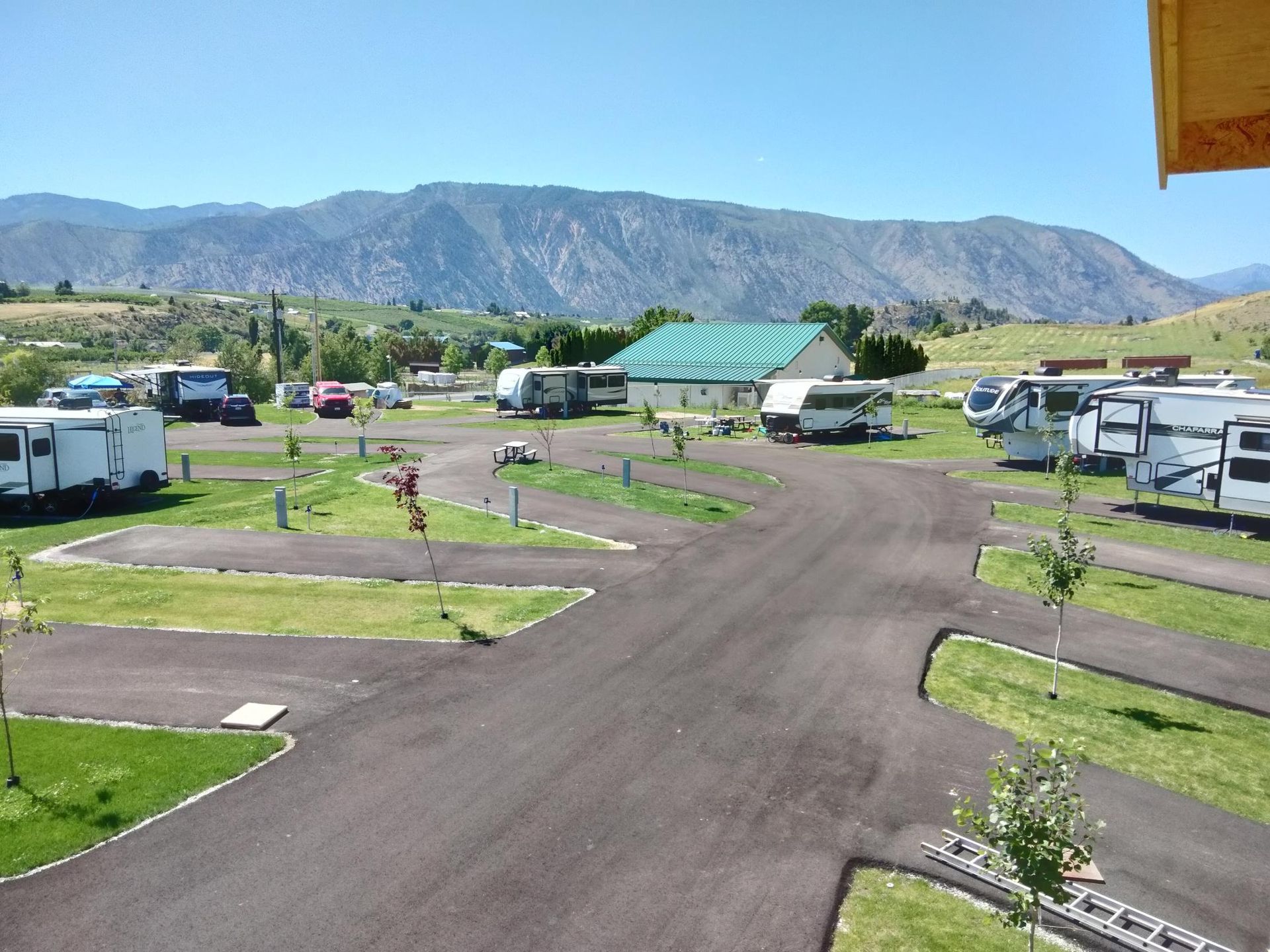 Four Lakes RV Park