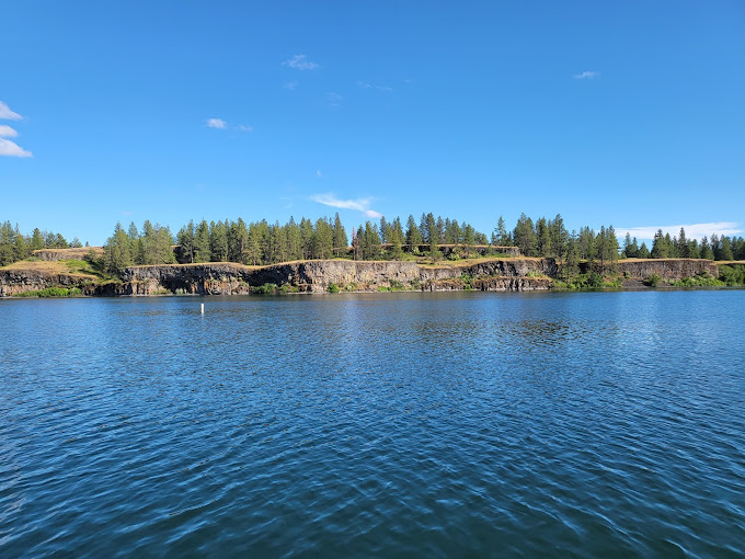 Bunkers Resort