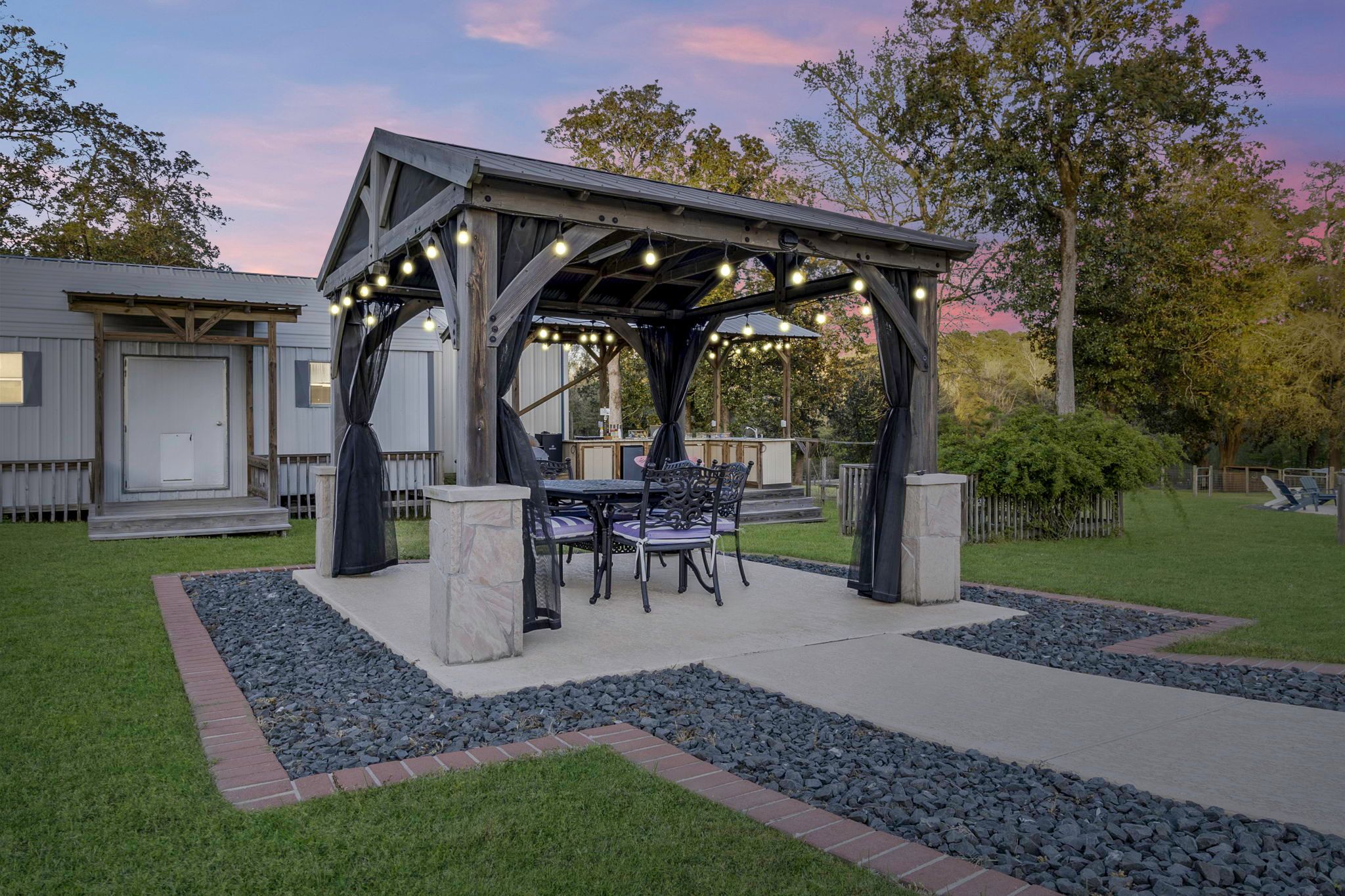 Exquisite Luxurious Glamping Dome