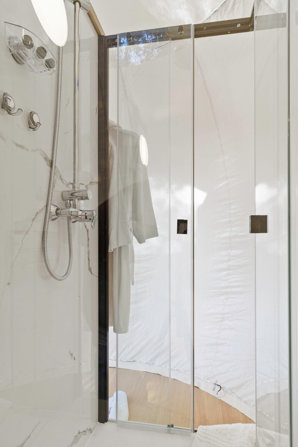 Unique Gorgeous Bubble