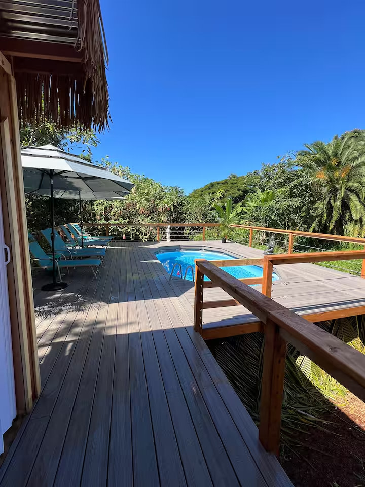 Cozy jungle 2-Bedroom Cabin