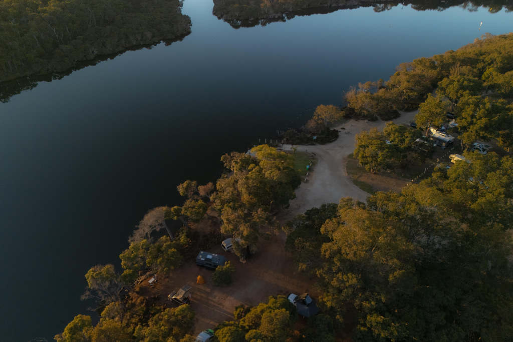 Molloy Holiday Park - Nature Awaits