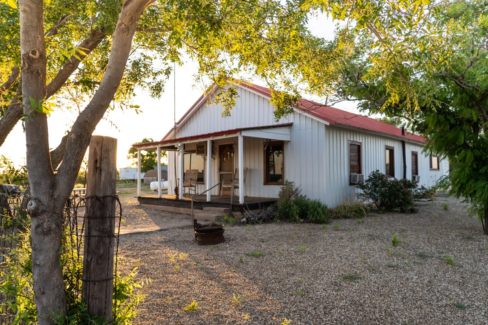 Lake Alan Henry Lodges