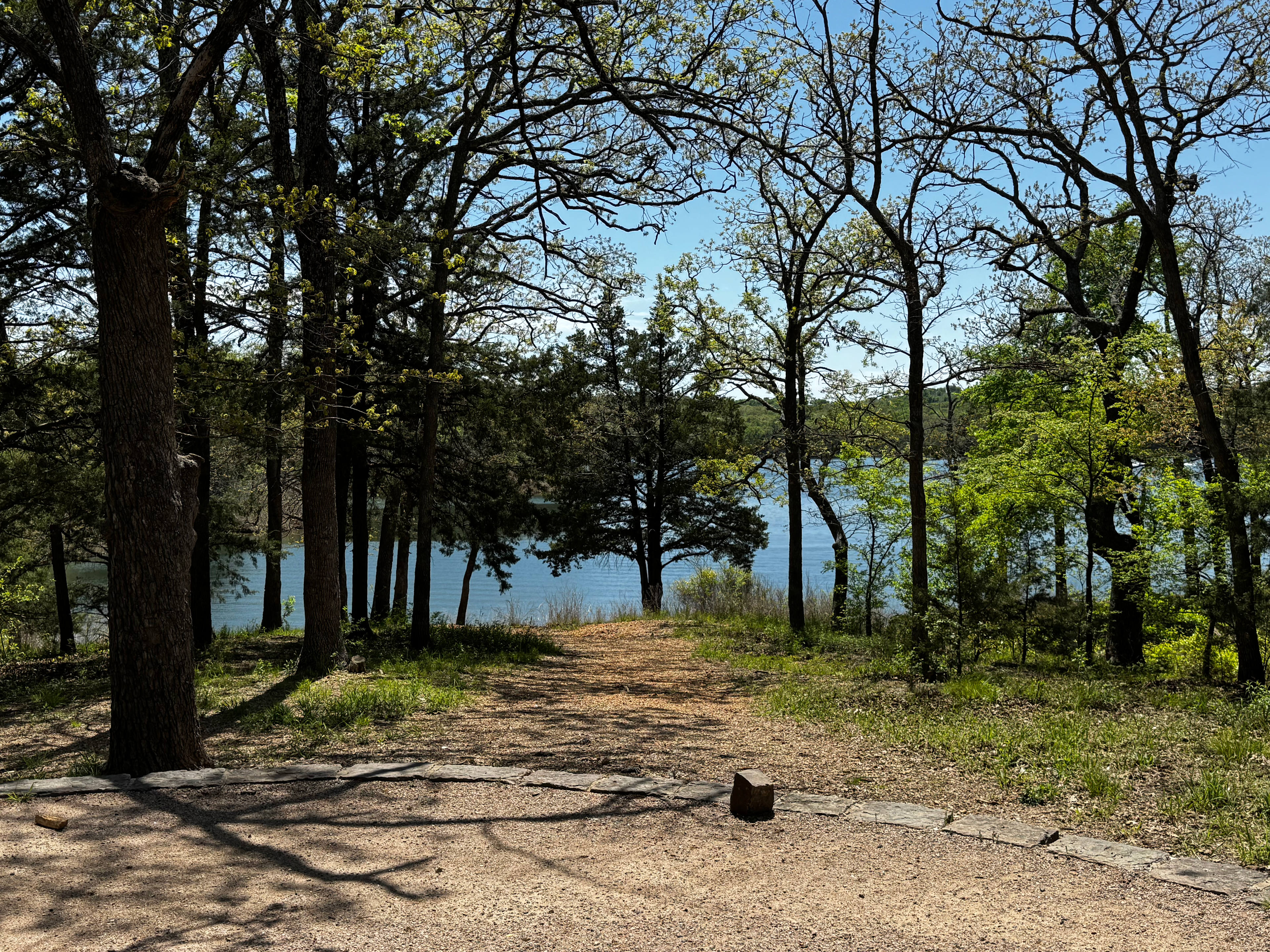 Gorgeous view and nice distance between sites.