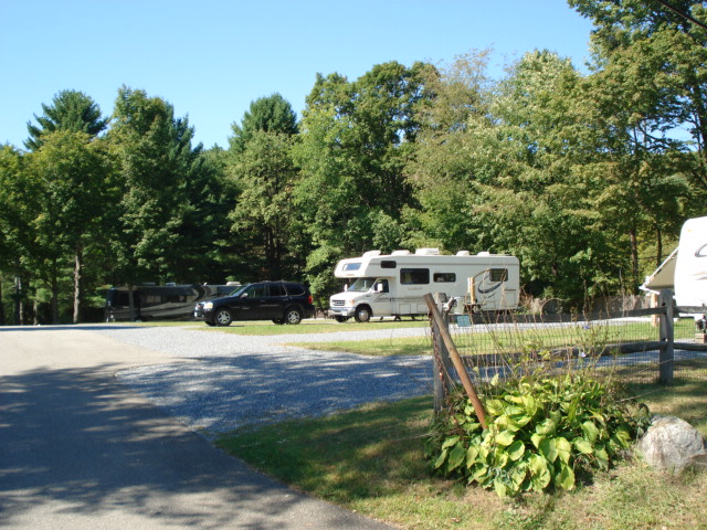 Waterhouses: Lodging, Campground & Marina