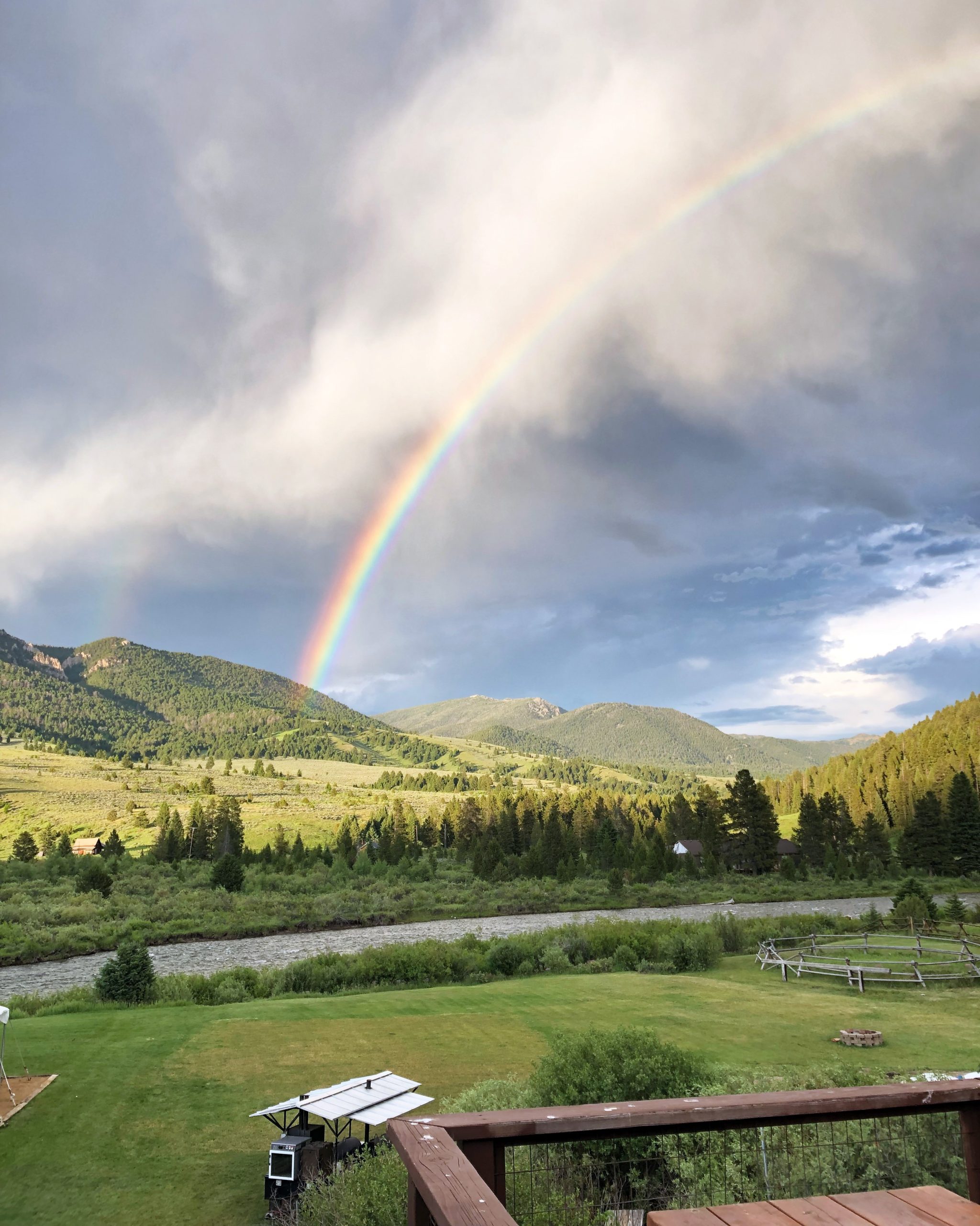 Yellowstone Cabins and RV Park