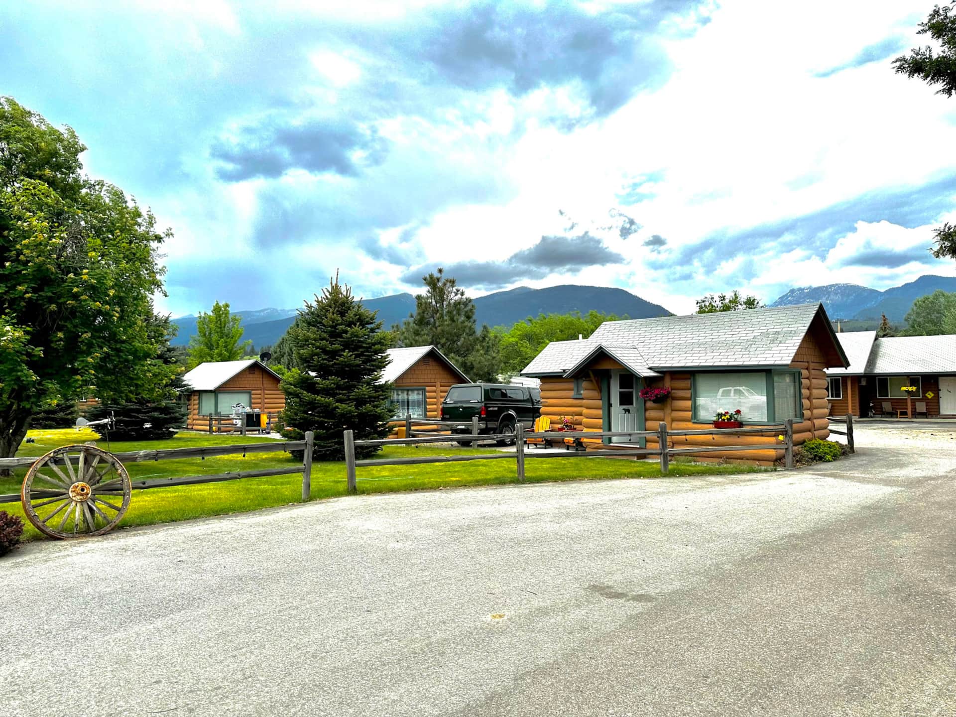 Travellers Rest Cabins and RV Park