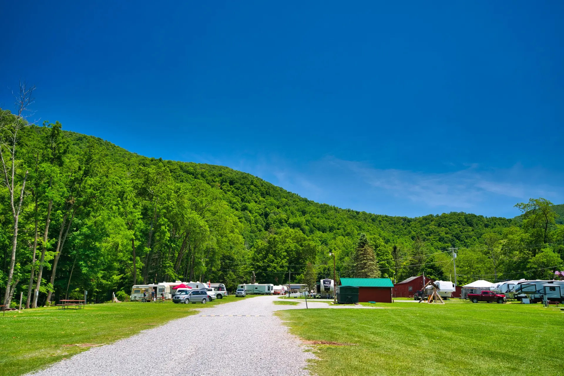 Revelle's River Resort