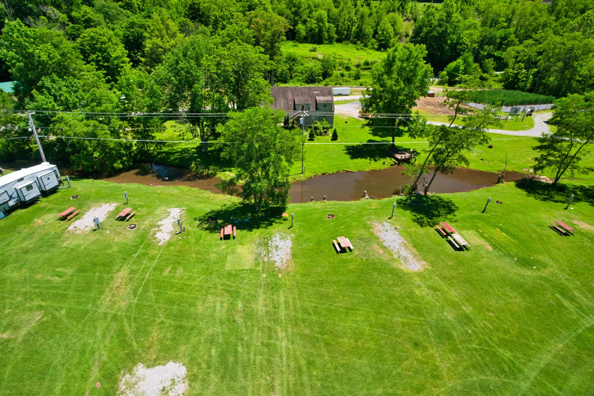 Revelle's River Resort