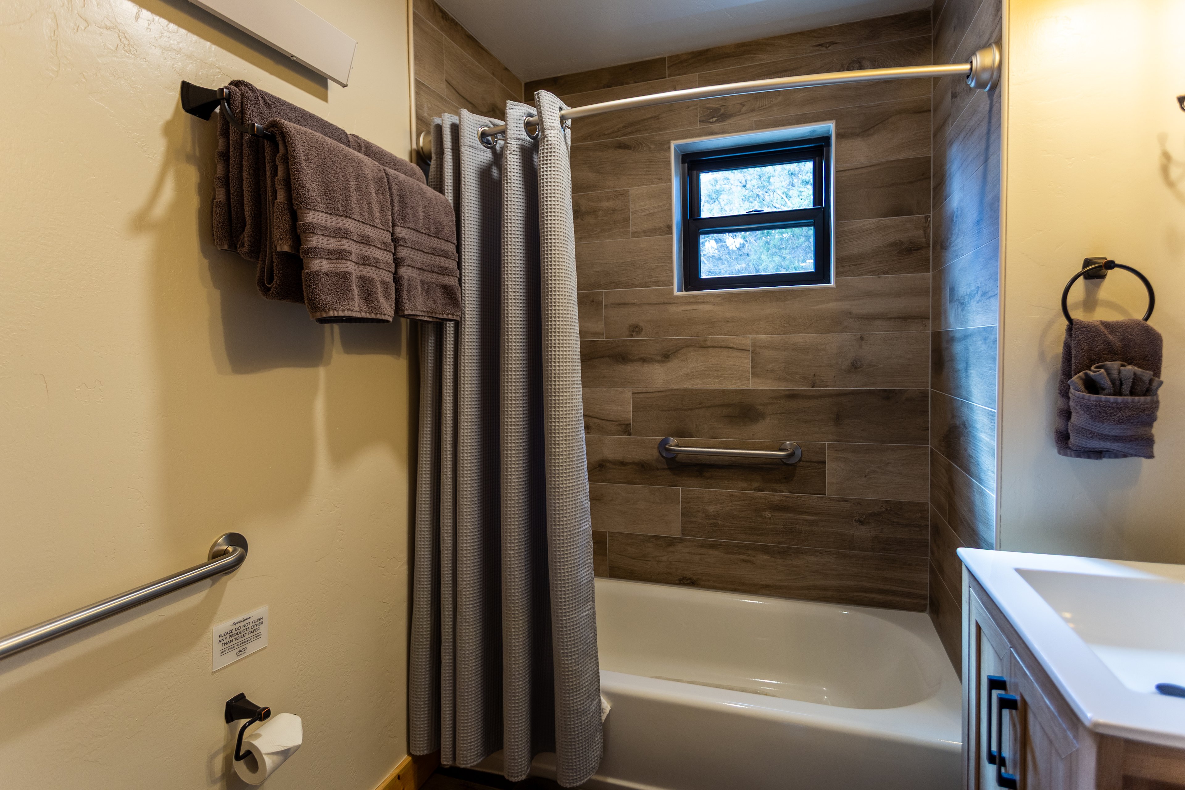 Private outdoor mini-retreat Camp7