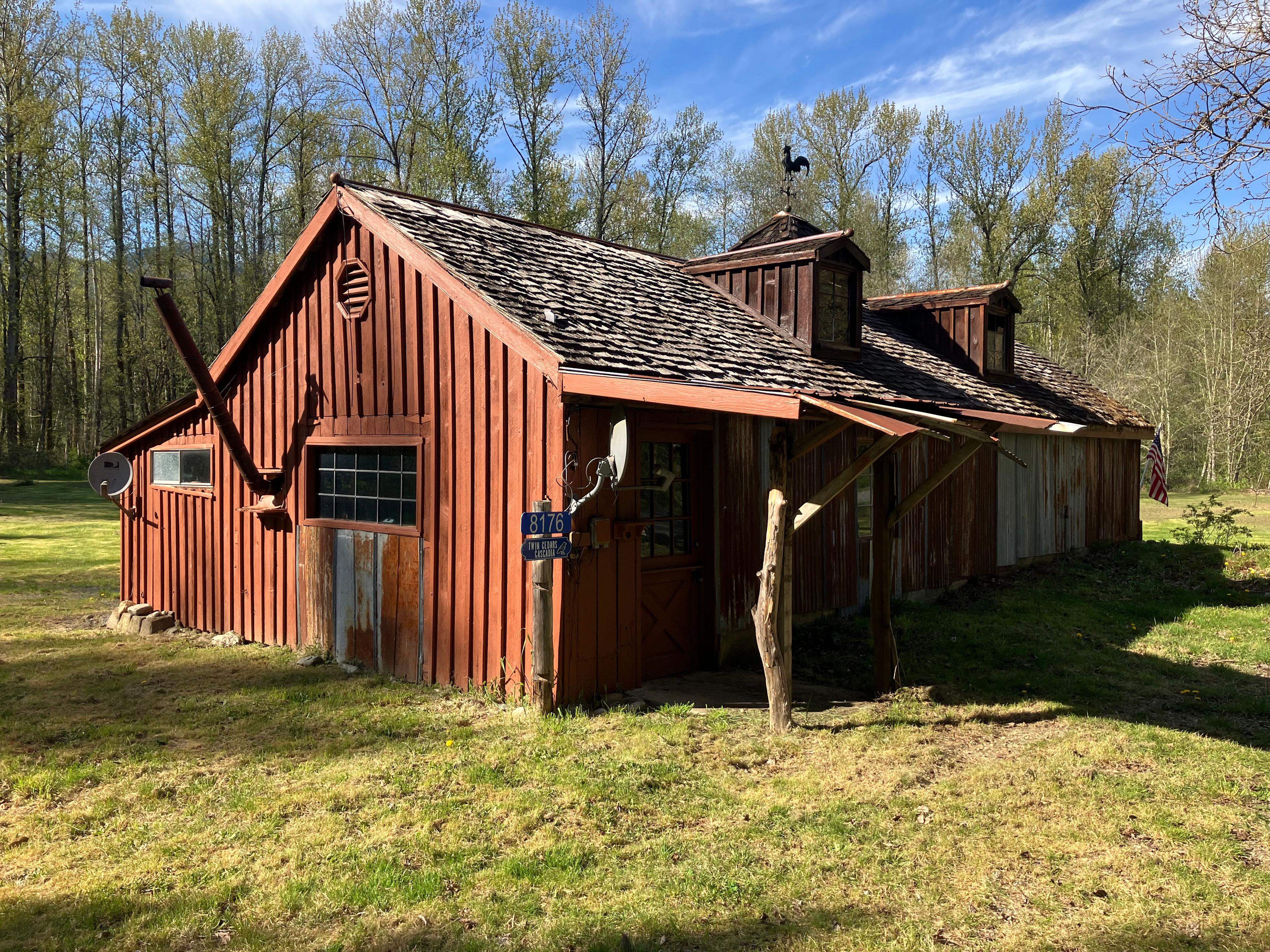 Twin Cedars Cascadia