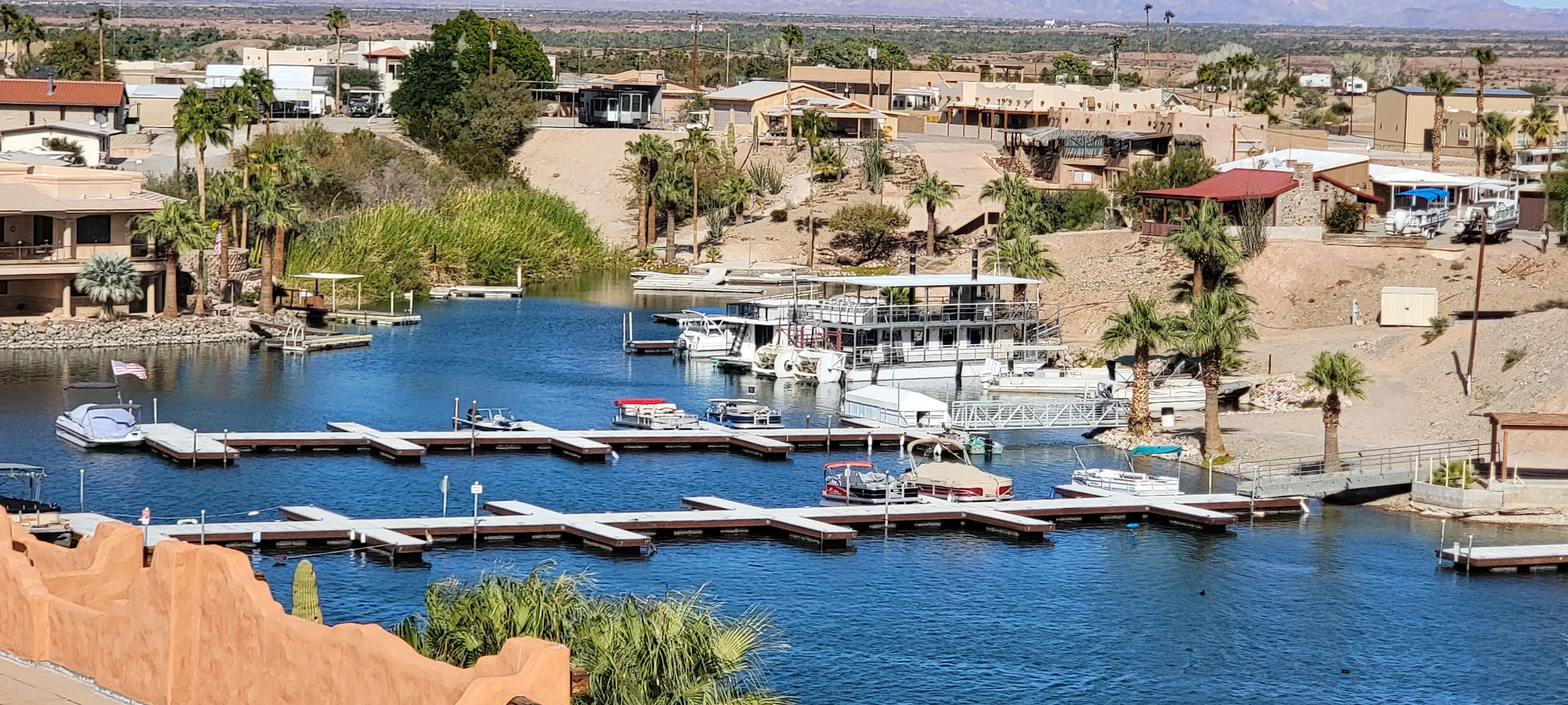 Fisher’s Landing Resort Dry Camp