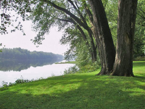 RIVERSIDE CAMPGROUND