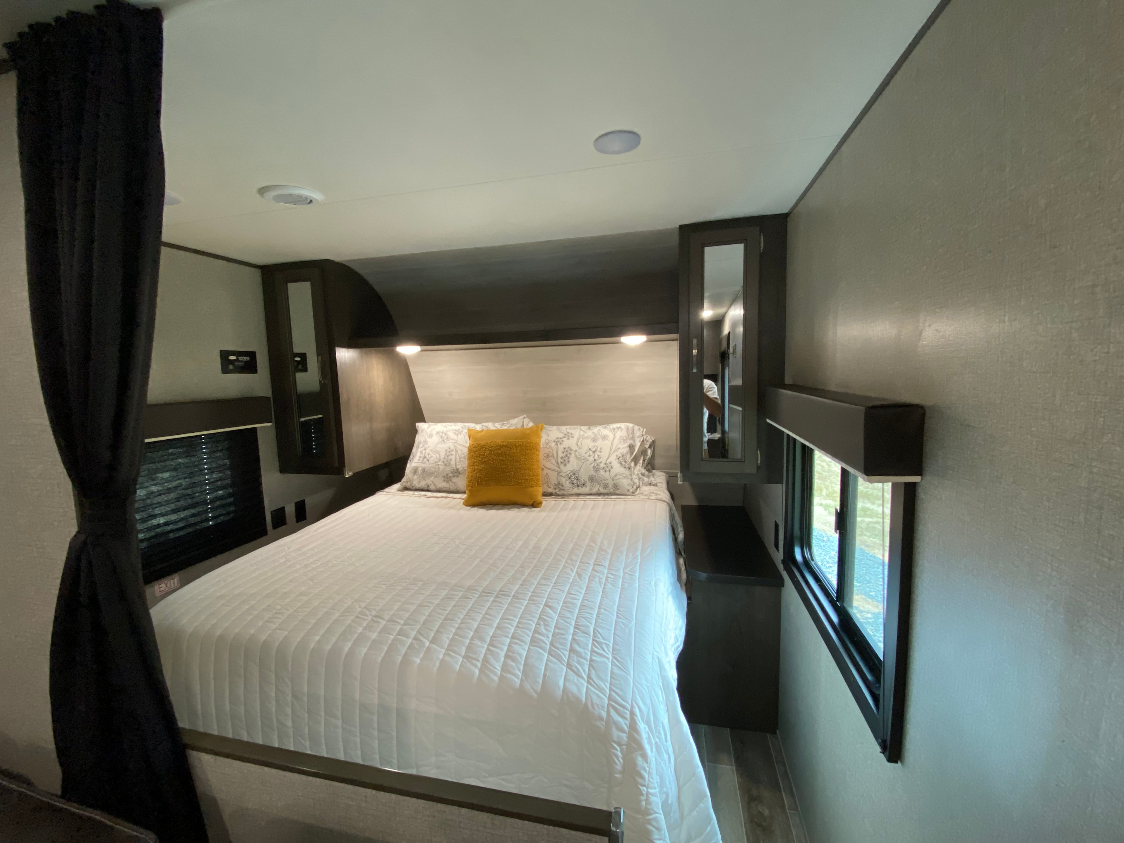 Golden Goose Lodge And RV