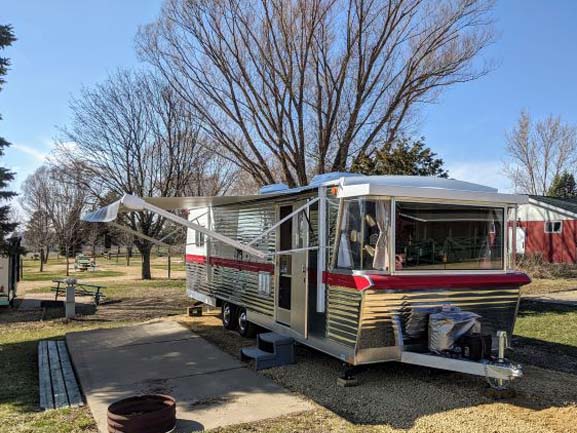 Rustic Barn Campground and RV Park