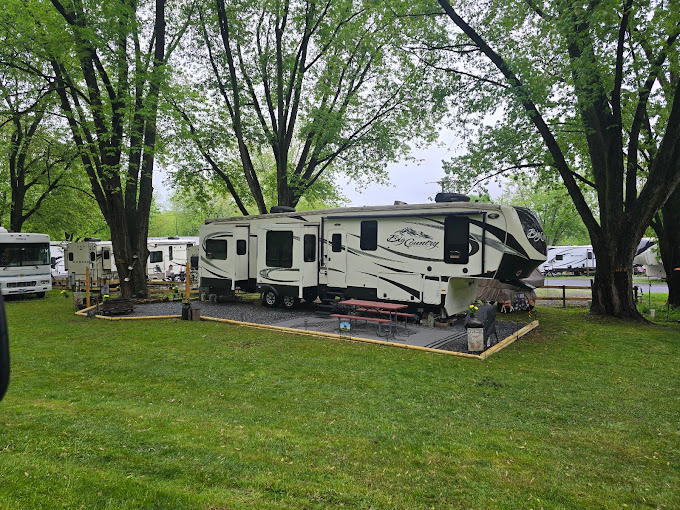 Birchview Farm Campgrounds