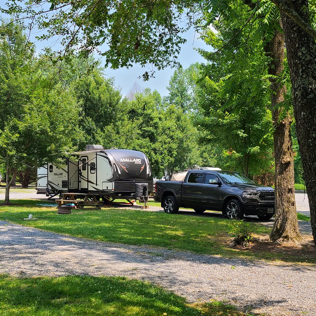 Fox Fire Riverside Campground