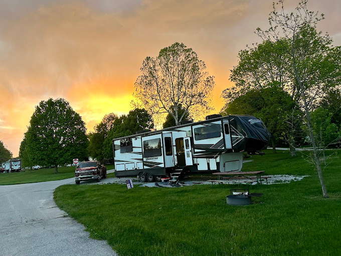 River Oaks RV Park
