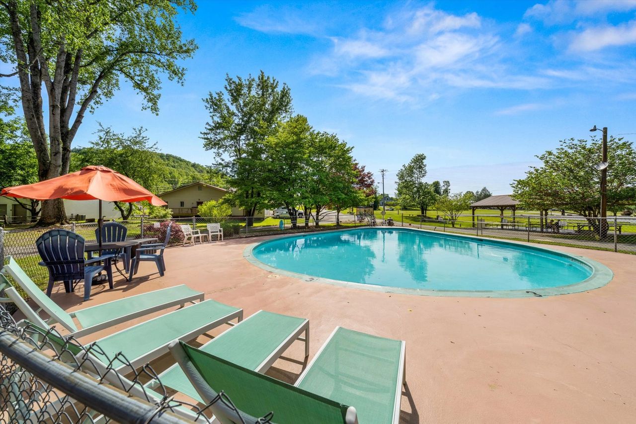 Mountaineer Campground