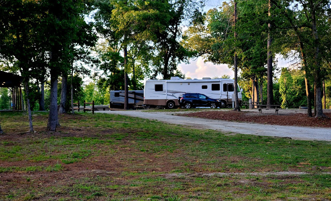 Magnolia Lane Campground