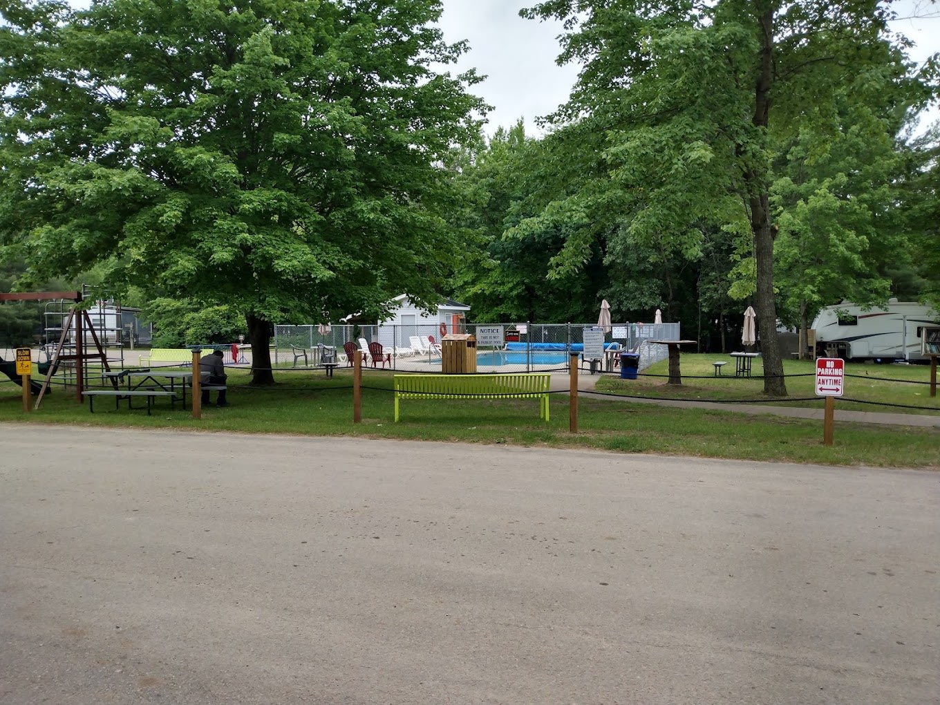 Rustic Woods Campground