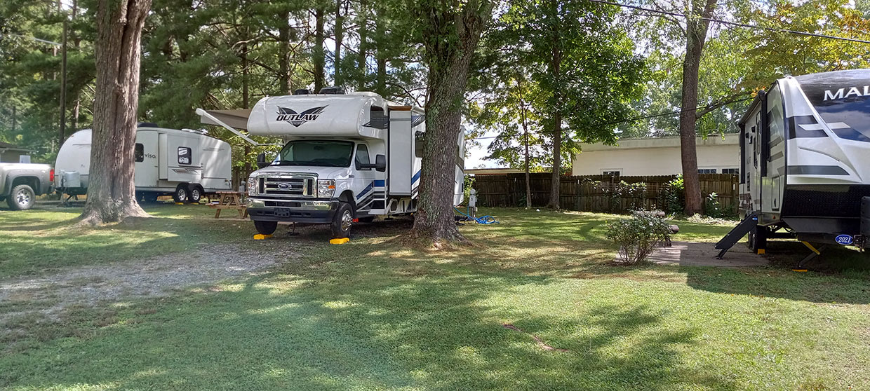 Town Mountain Travel Park