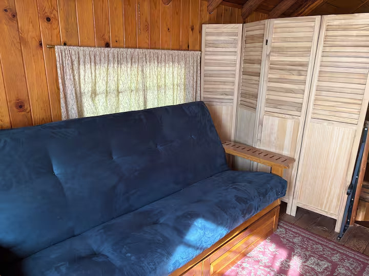 Unique Log Cabin, Beautiful Views