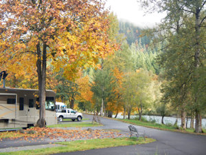 Casey's Riverside RV Park