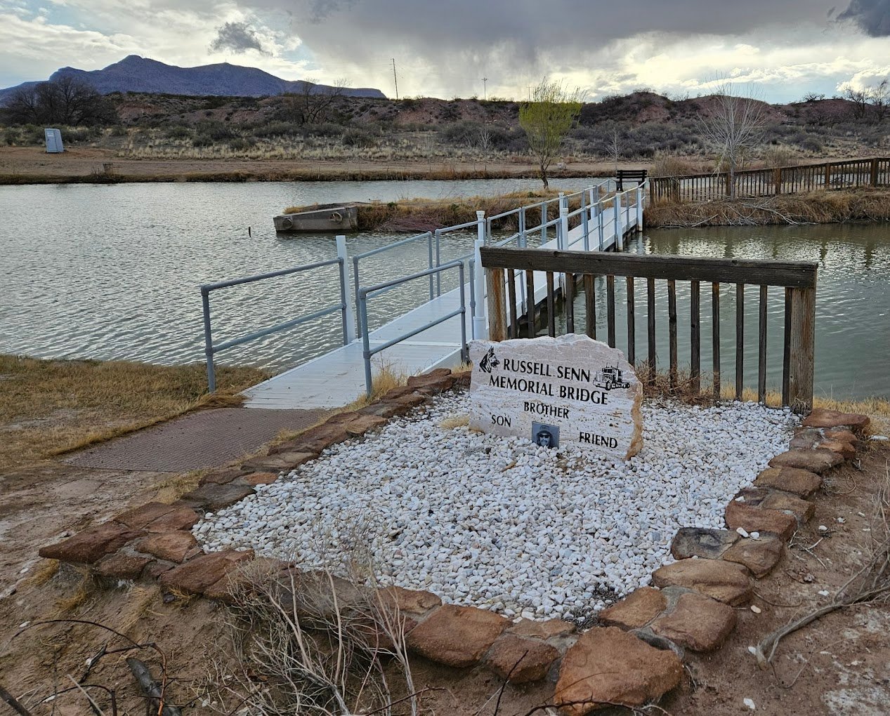 Escondida Lake Campground