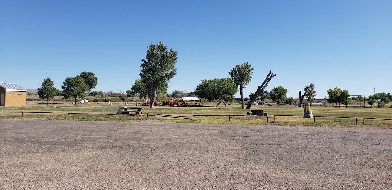 Escondida Lake Campground