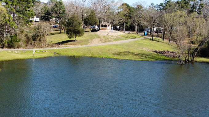 A Shadow Mountain RV Park