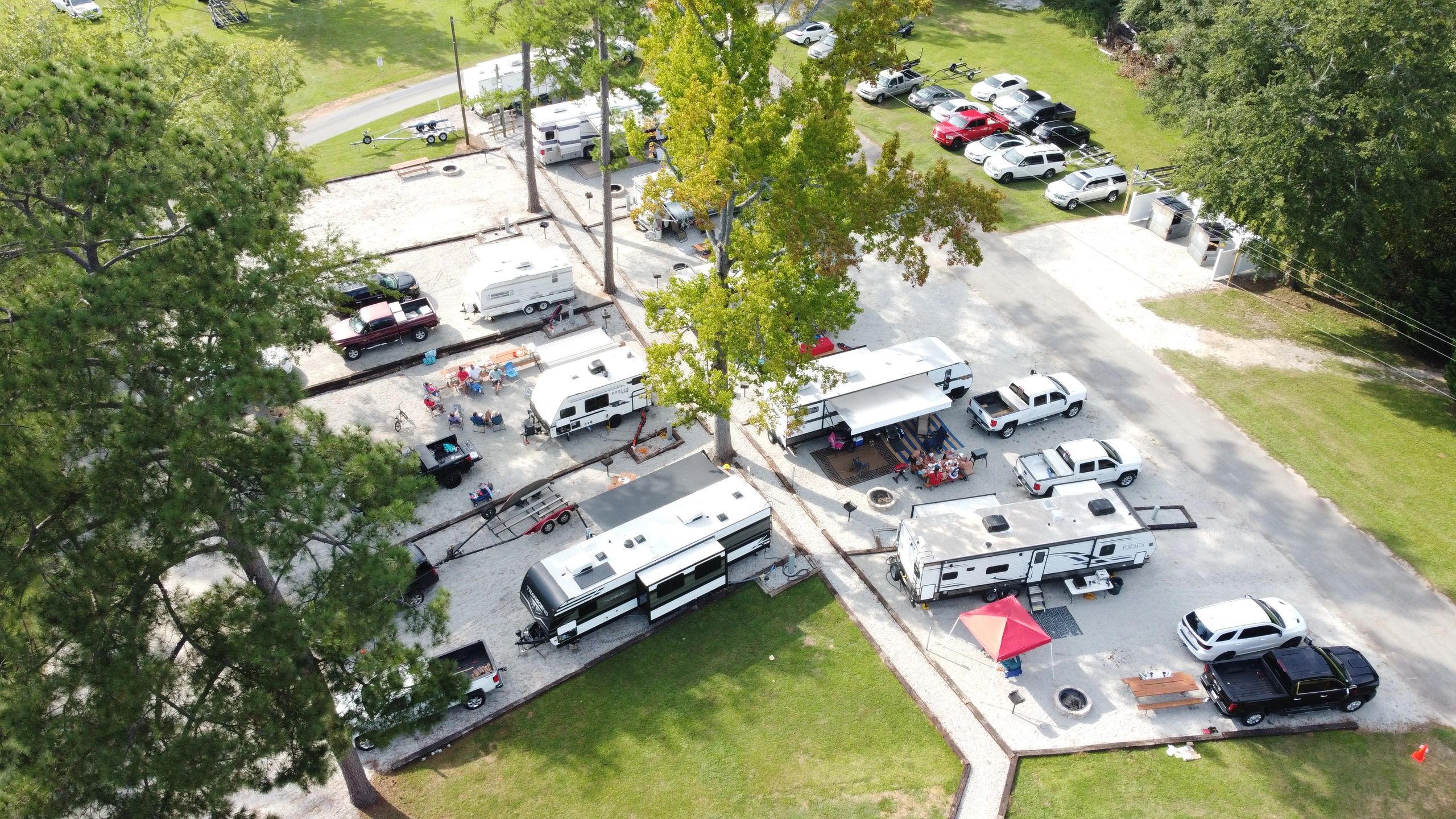 Crooked Creek Marina & Campgrounds