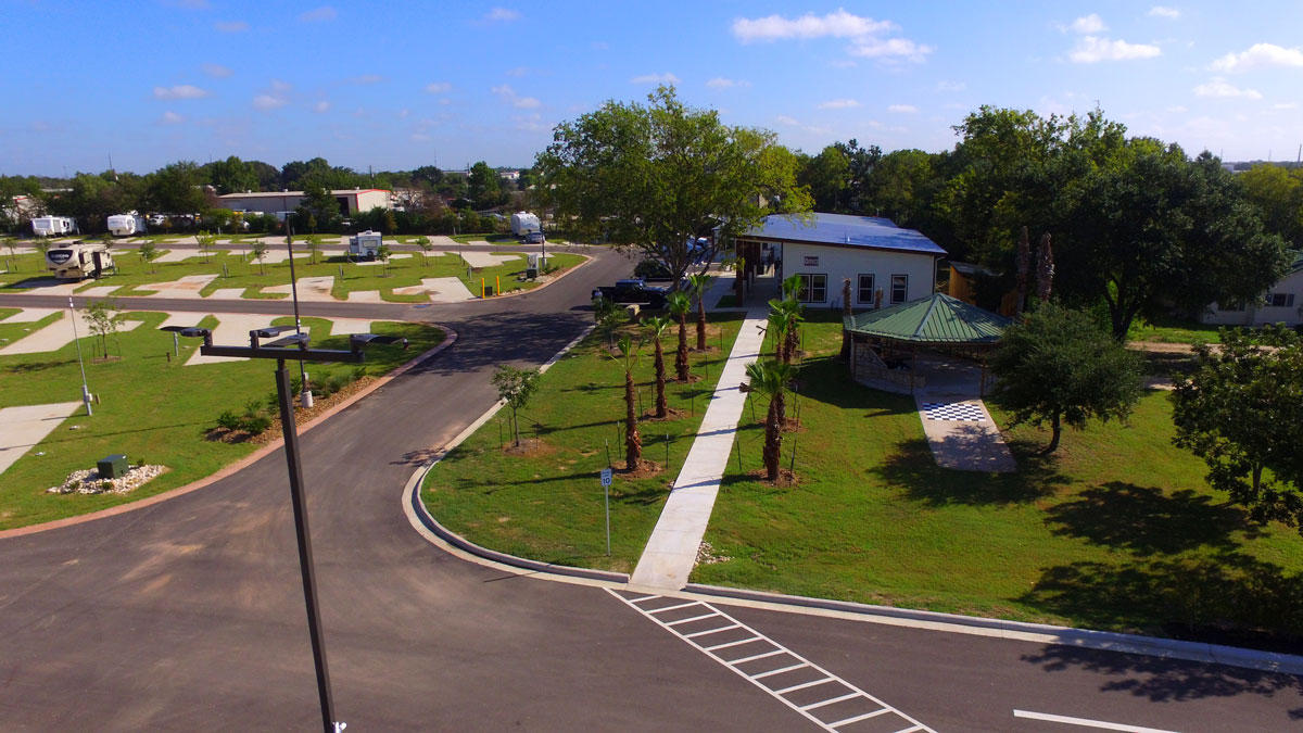 Hardy's Resort RV Park