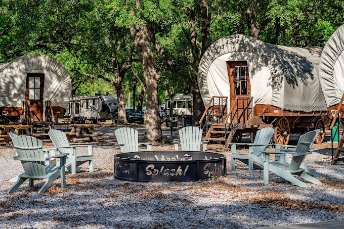 Splash RV Resort and Waterpark