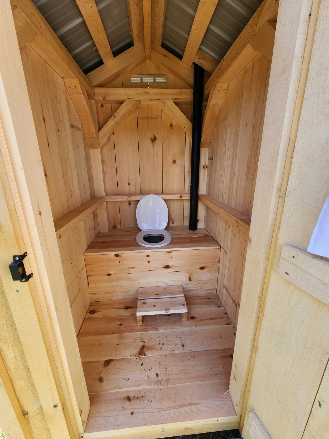 White Pines Cabin Retreat