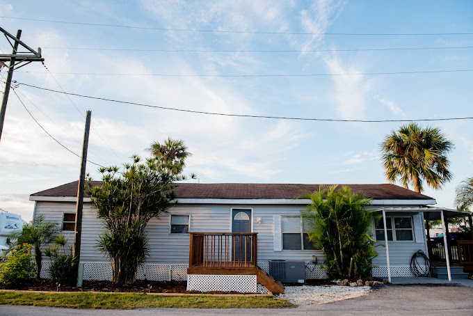Chokoloskee Island Park and Marina