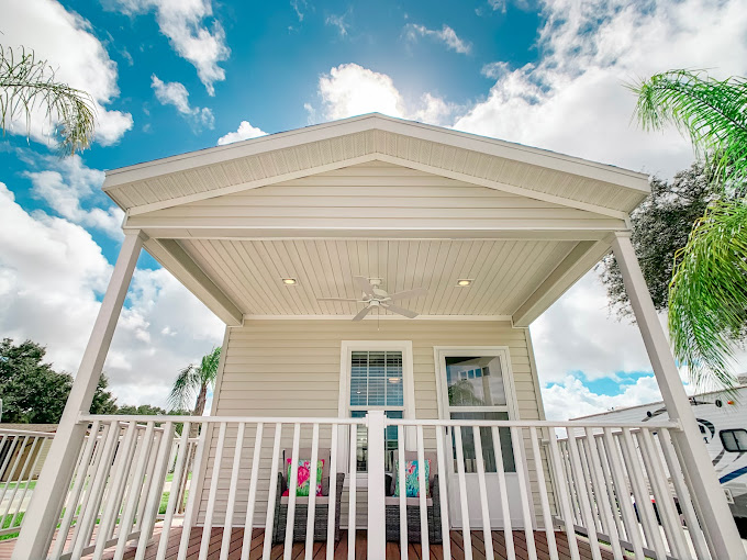 Sun Retreats Daytona Beach